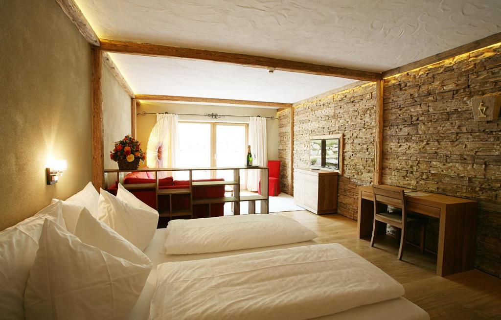 Rosis Sonnbergstuben Hotel Kitzbuhel Bilik gambar