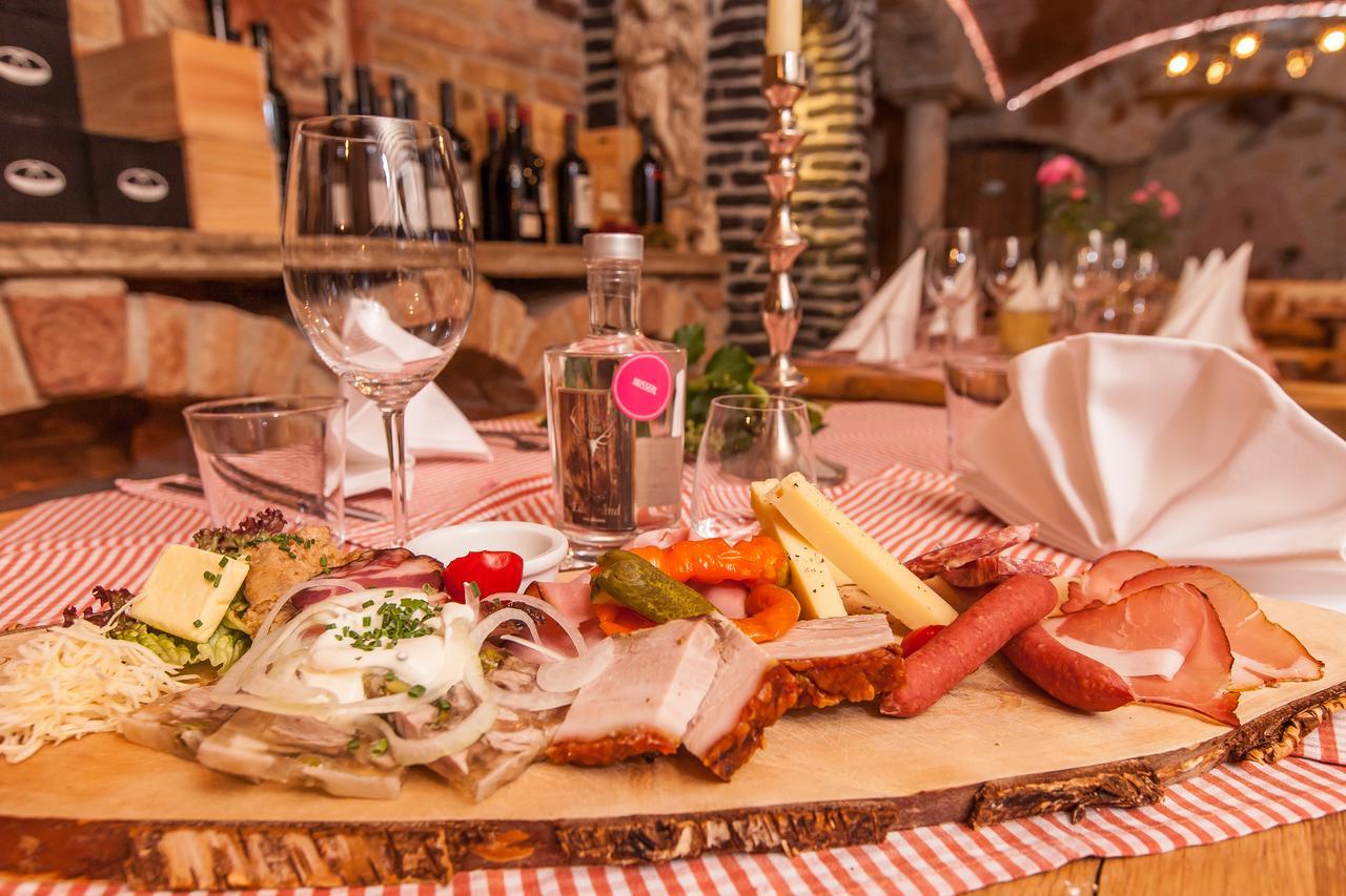 Rosis Sonnbergstuben Hotel Kitzbuhel Luaran gambar