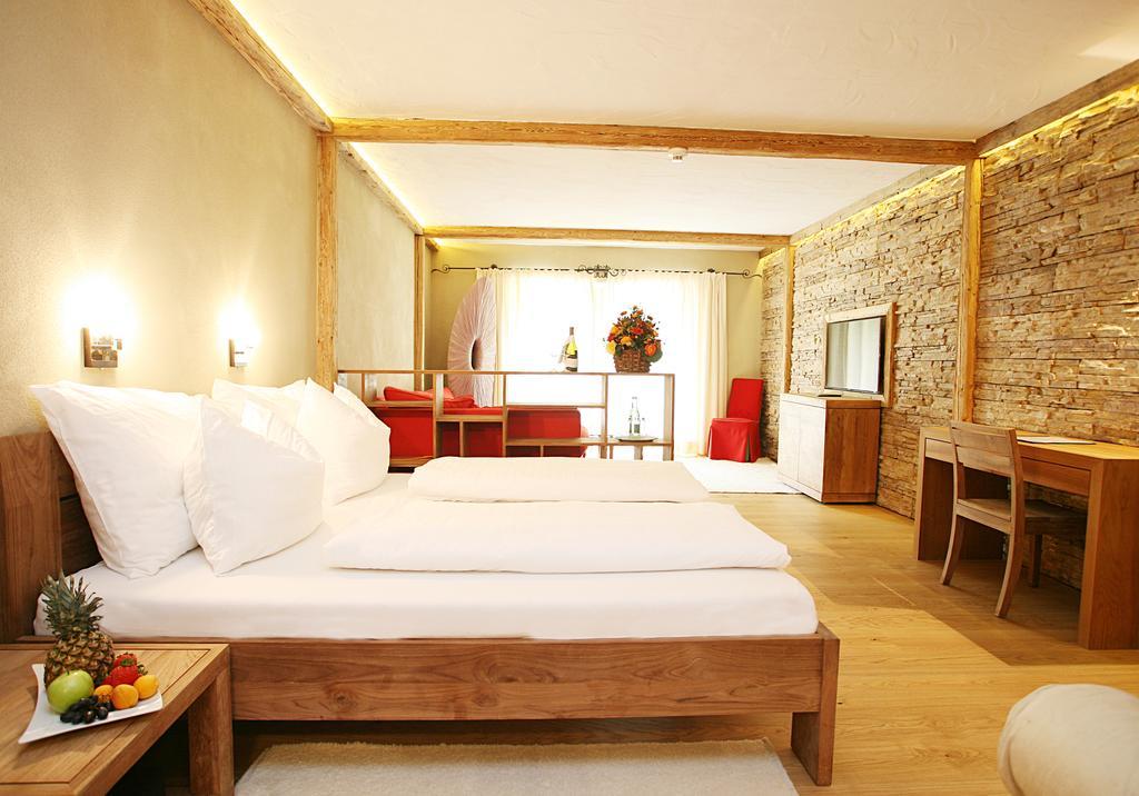 Rosis Sonnbergstuben Hotel Kitzbuhel Bilik gambar